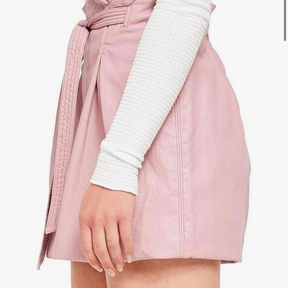Free People Payton Paperbag Faux-Leather Mini Skirt in Mauve Women’s size 4 - Picture 13 of 15